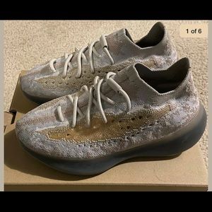 Yeezy Boost Addidas Shoes